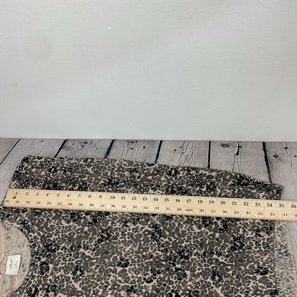 Aritzia Wilfred Balzac Leopard print light sweater size Medium - Picture 14 of 14